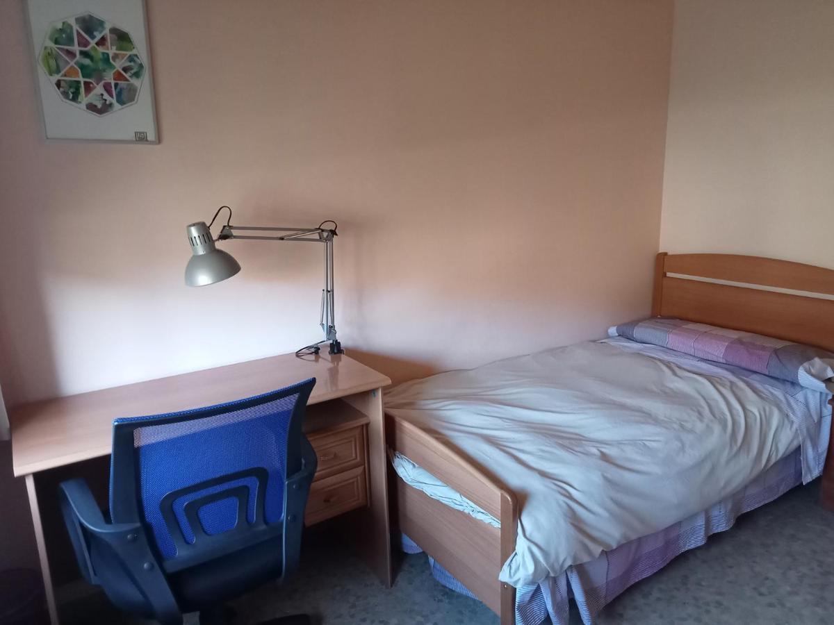 Habitacio S Cal Kim Hotel Martorell Buitenkant foto